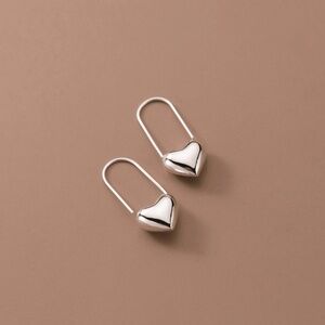 Minimalist Cute Heart Pin Earrings in 925 Sterling Silver